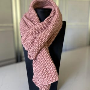 Scarf for women, hand knitted scarf, dusty pink scarf, knitted pink scarf, warm scarf, handmade Christmas gift, winter scarf, gift for her